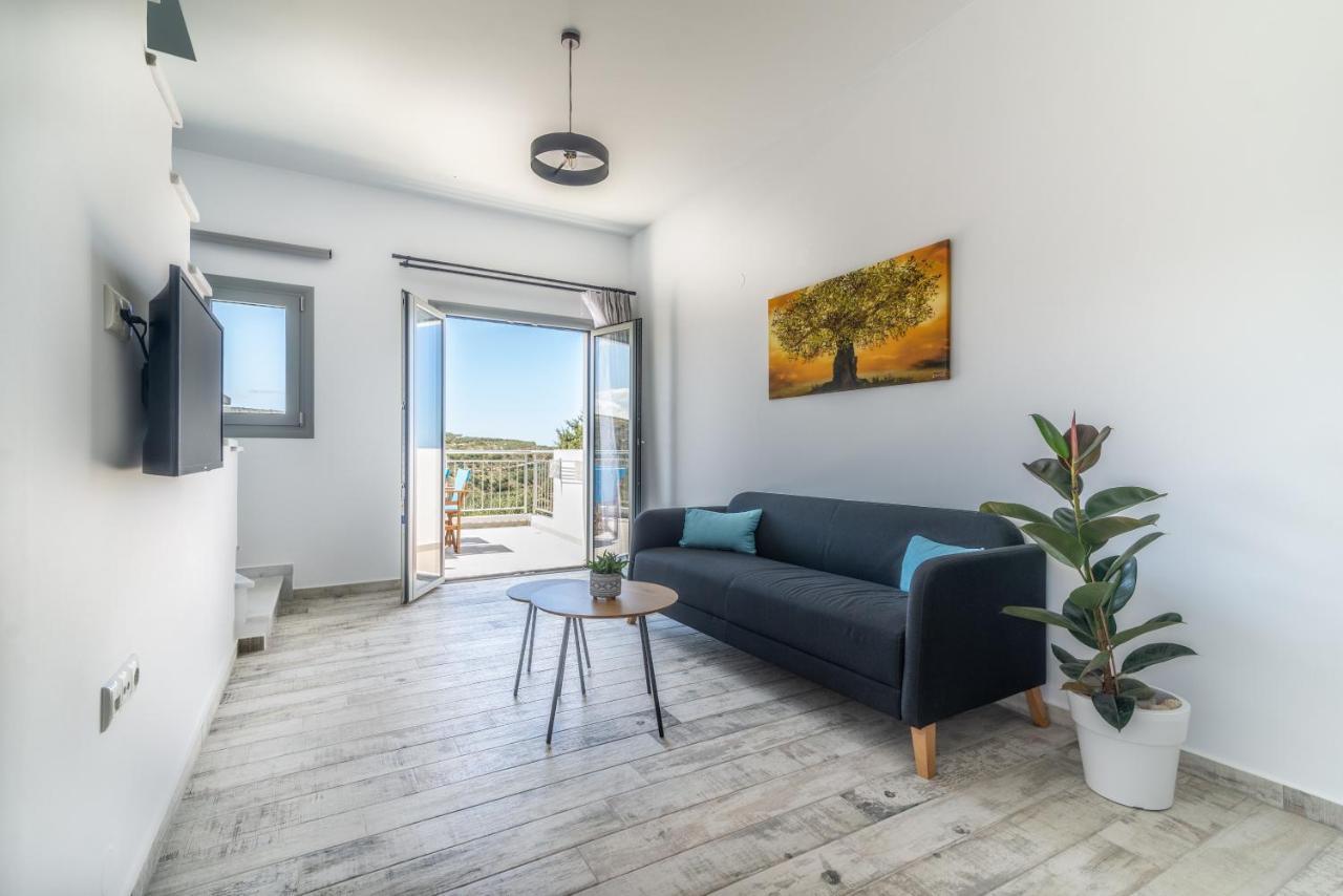 Magriplis Hill Apts Γούβες Εξωτερικό φωτογραφία